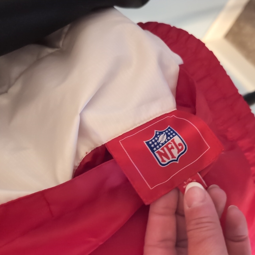 Red and Black Jacket with Atlanta Falcons Logo - Picture 4 of 7